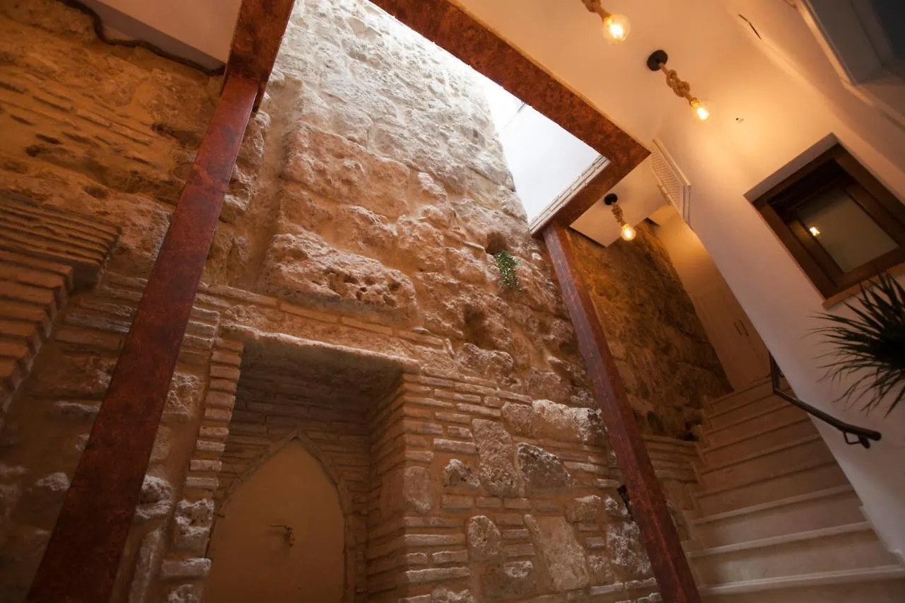 La Muralla De San Fernando De Cordova Spagna